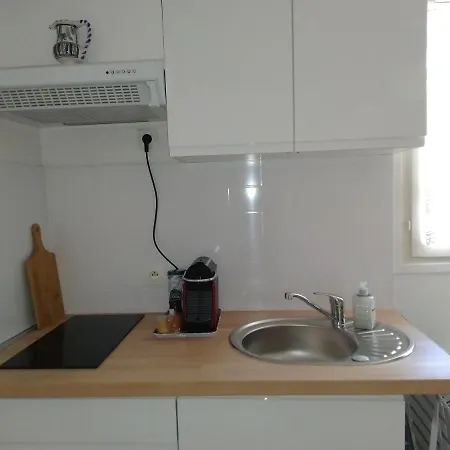 Neuf Climatisé Proche D'agde